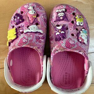 Crocs Hello Kitty & Friends Classic Clog Toddler Sanrio Pink Size C9 With Charms